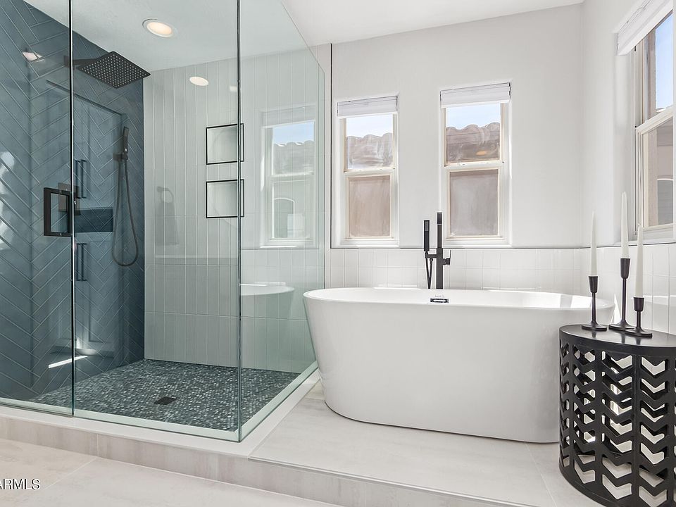 1st image of 20802 N GRAYHAWK Drive #1095