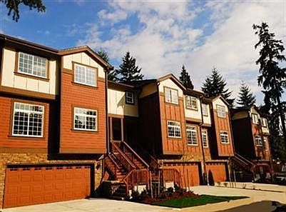 1st image of 15260 NE 15th Pl APT B