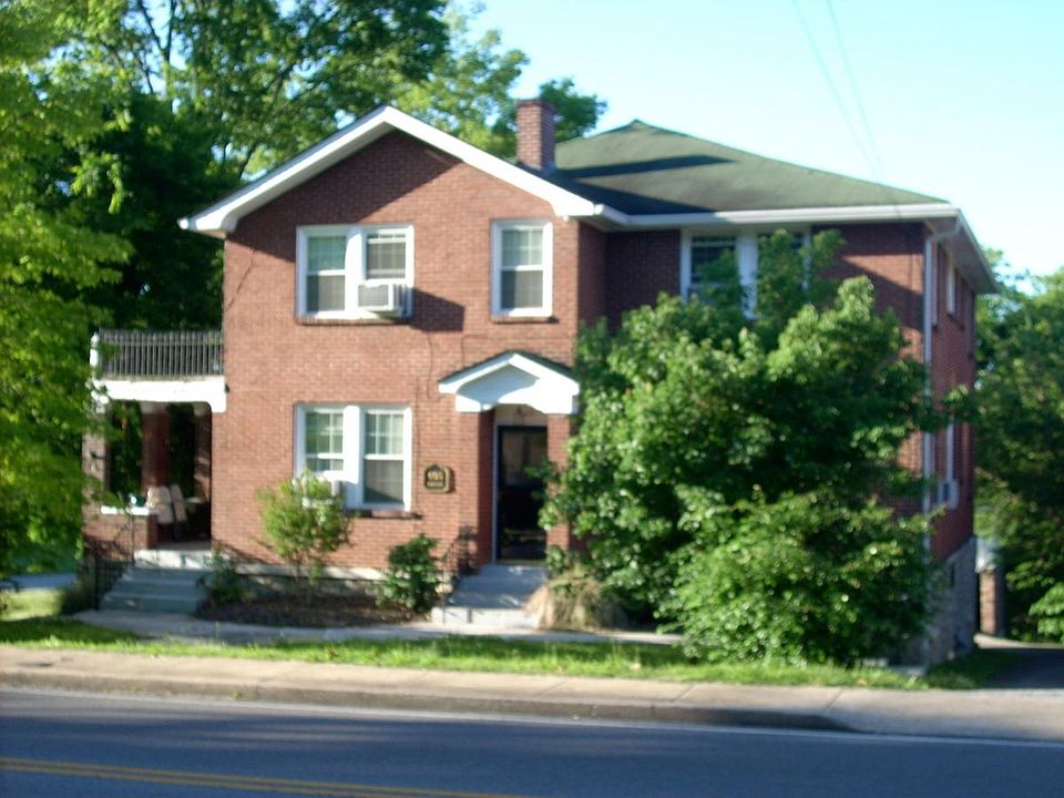 Parkview Apartment Building
