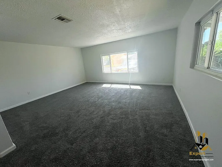 7733 Mary Lou Way — Photo 2