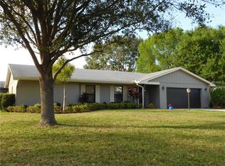 15 Meadowlake Ct, Winter Haven, FL 33884