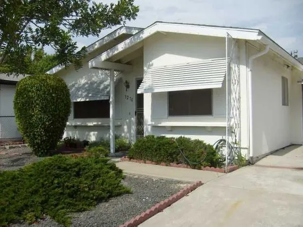 3270 Isabella Dr, Oceanside, CA 92056