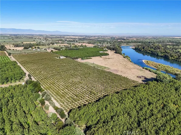 25333 Connecticut Ave, Corning, CA 96021