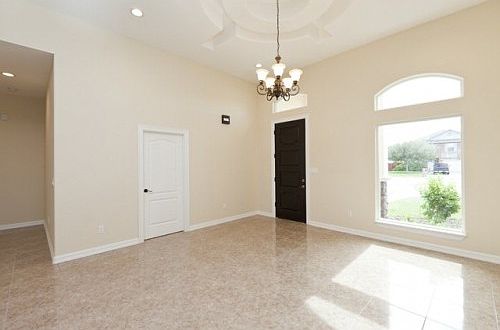 3rd image of 5508 N 36th St