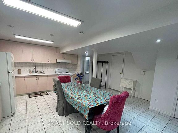 4th image of 56 Quantum St #Basement