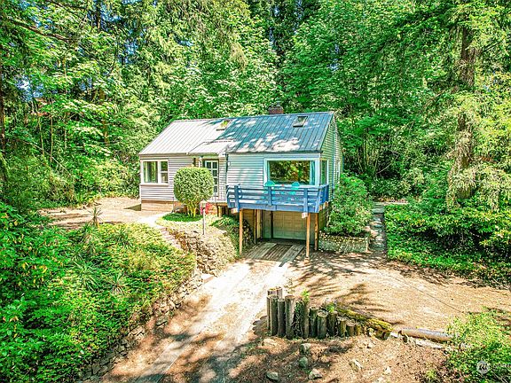 2nd image of 2462 E Phinney Bay Drive
