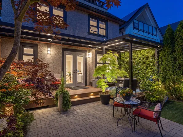1020 E 13th Ave, Vancouver, BC V5T 2L8