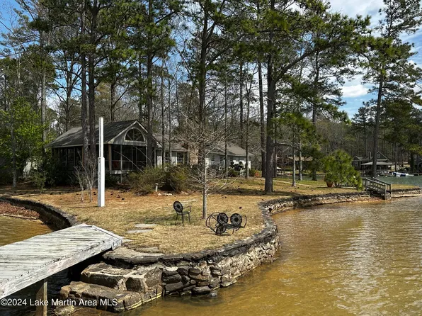 300 Carr Rd, Eclectic, AL 36024