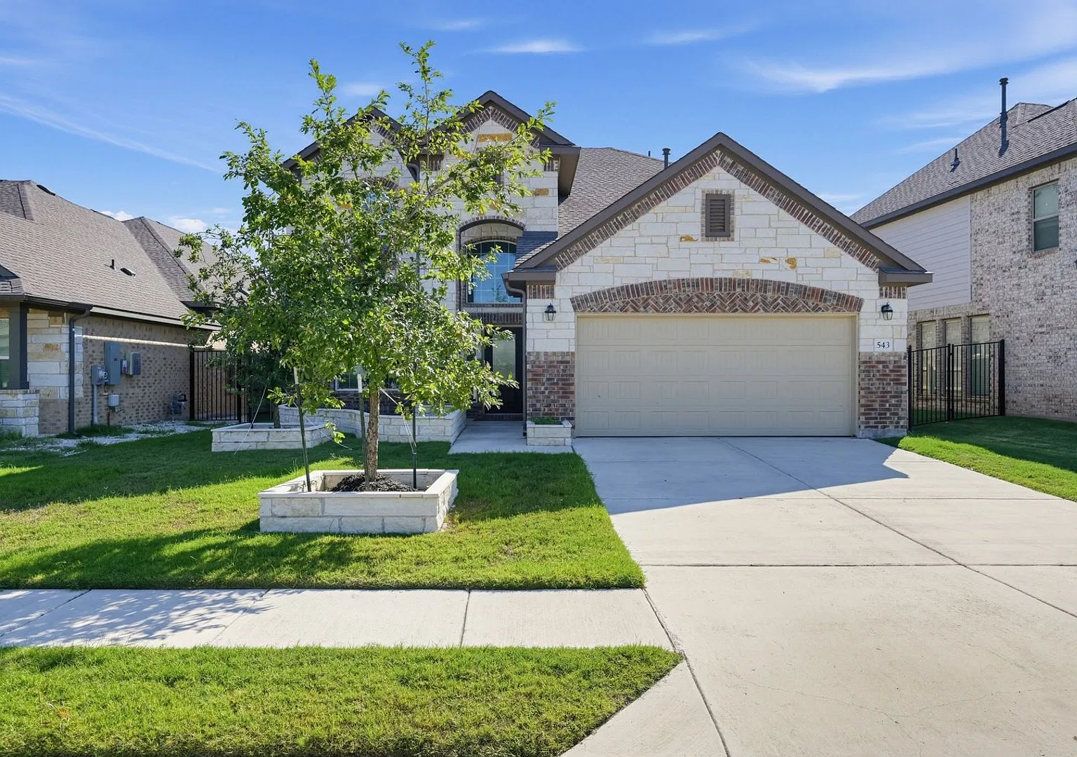 4bd/3.5ba + Office in Santa Rita Ranch 2023 Build, $2,450/mo — Photo 3