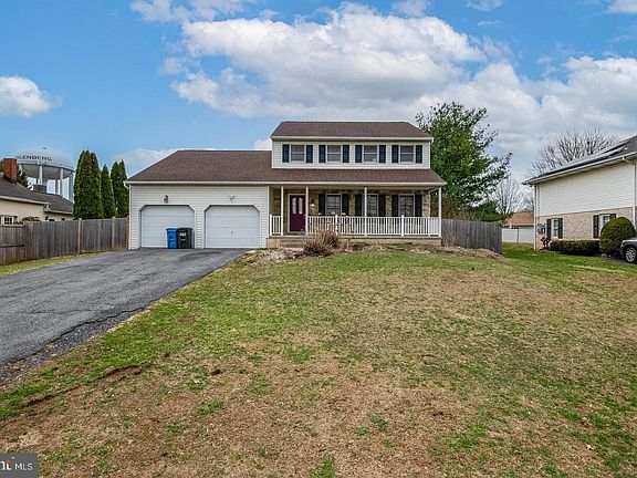 3rd image of 4312 Stoudts Ferry Bridge Rd