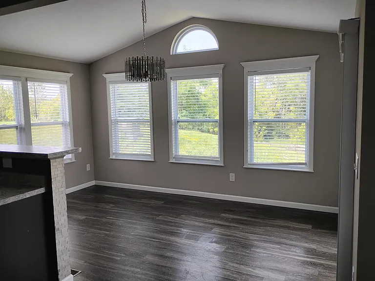 1453 Hoovler Way — Photo 7