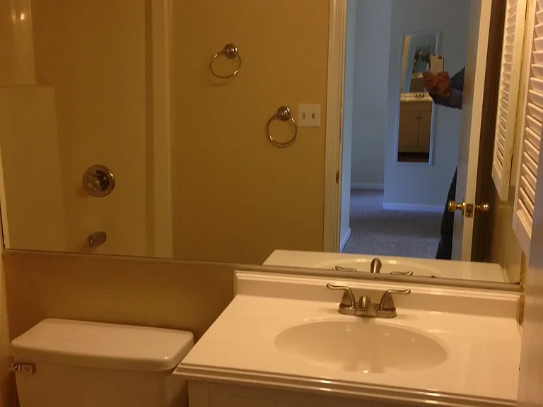 Shrewsbury 106 full bath 2_04112016