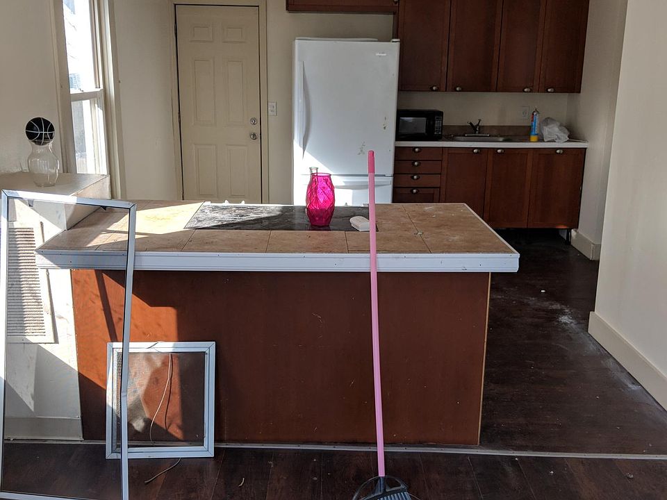 264 Black Rock Ave, Bridgeport, CT 06605 Zillow