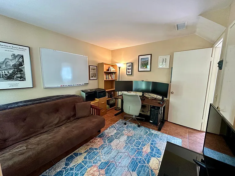 1445 Grand Ave #A — Photo 14