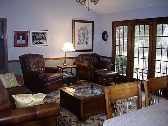 3rd image of 506 Timberland Dr