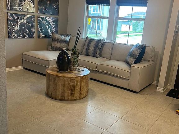 5th image of 2545 Pecan Island Dr