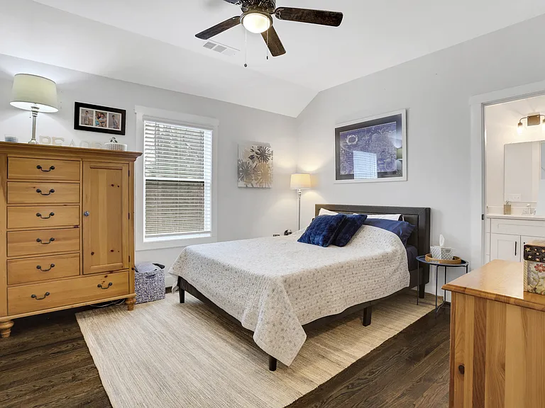 Guest Room #1
