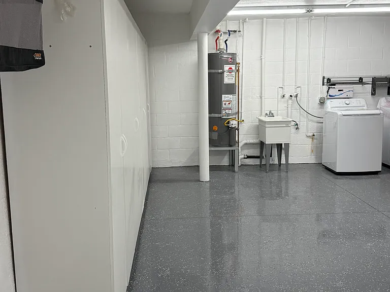 10274 Tujunga Canyon Blvd #4 — Photo 7