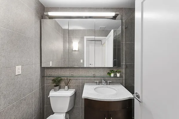 Sold by Compass | media 7