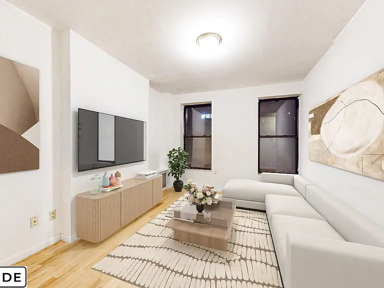 216 E 85th St #2C — Photo 1