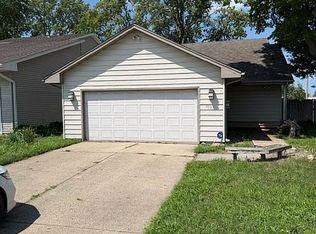 4522 84th St, Urbandale, IA 50322
