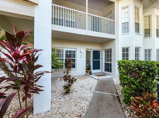 432 Sunset Lake Blvd APT 102, Venice, FL 34292