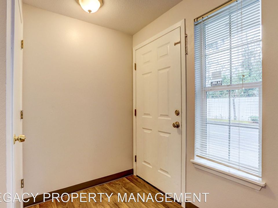 Division Street Townhomes1333423NK Apartment Rentals Portland, OR