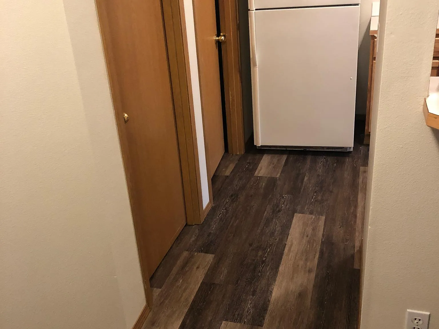 919 College Ln NE — Photo 2