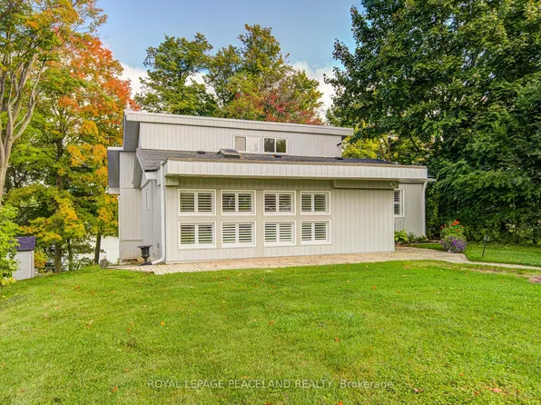 38 Lakeview Ave, Whitchurch Stouffville, ON L4A 2H1