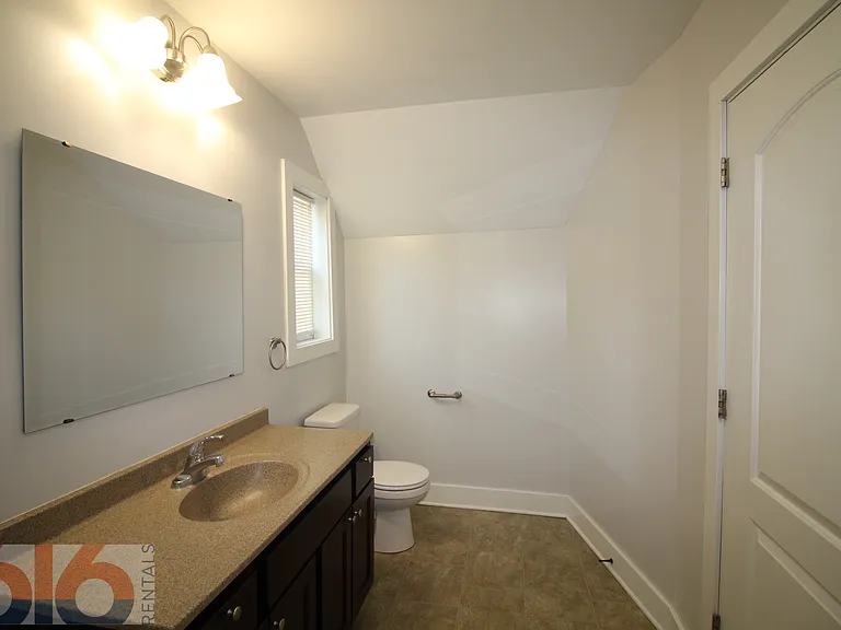 858 Dayton St SW — Photo 26