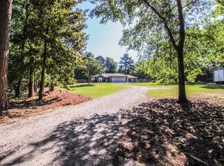 361 Willow Beach Rd, Ellerslie, GA 31807