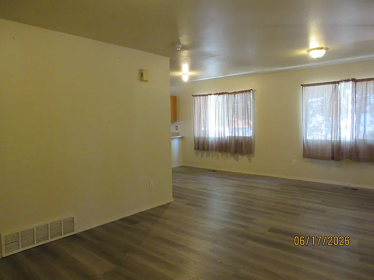 3 bed, 2.0 bath, $1,550 — Photo 7