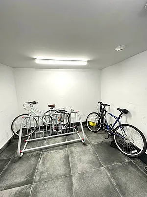 Rented by Artur Gutman, LREB | media 13