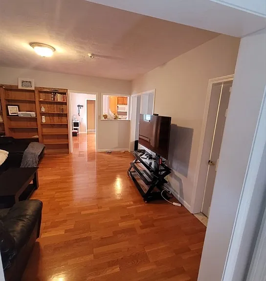 232 Pleasant St #1 — Photo 4