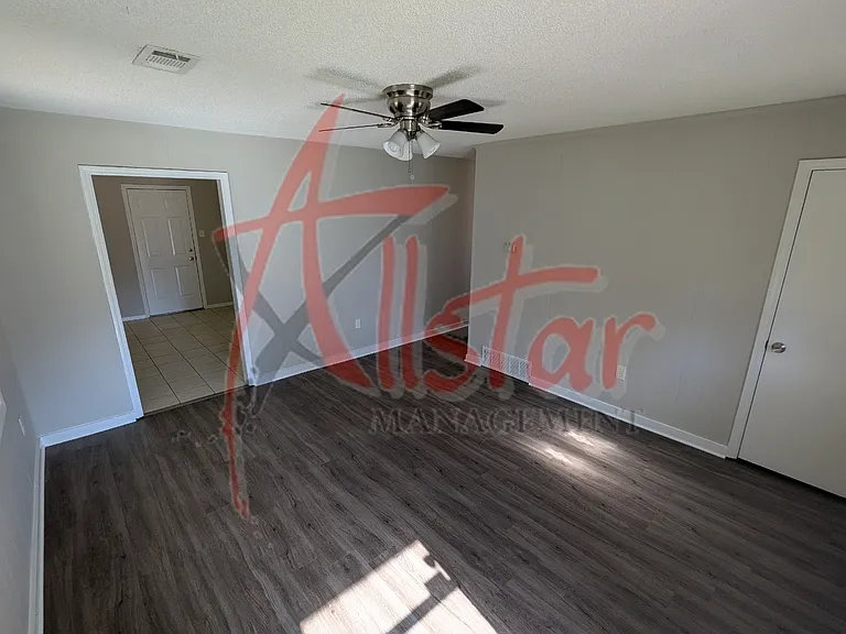 7354 Northbrook Dr — Photo 8