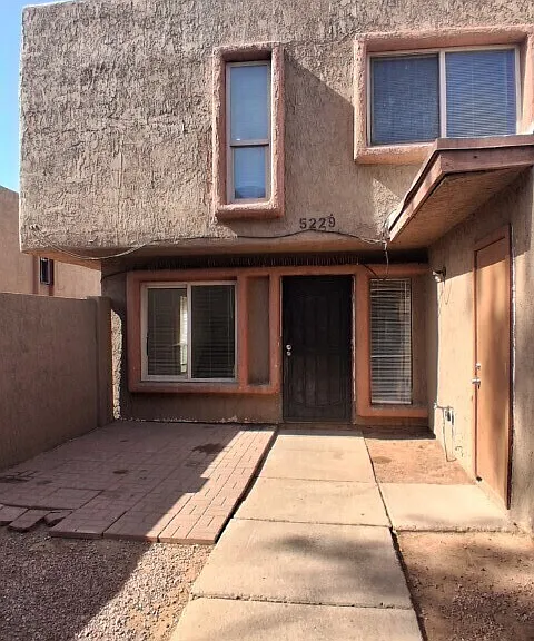 5229 W Willetta St — Photo 3