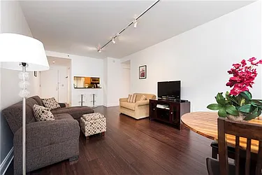 Rented by WIRE International Realty