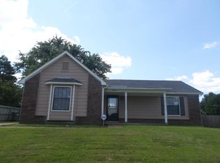 6479 Frosty Leaf Dr, Memphis, TN 38141