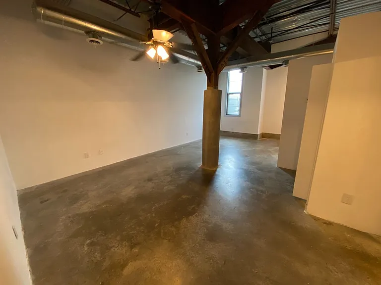 Ice House Lofts — Photo 19