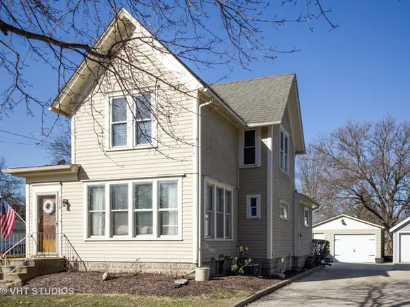 270 N Main St, Leland, IL 60531