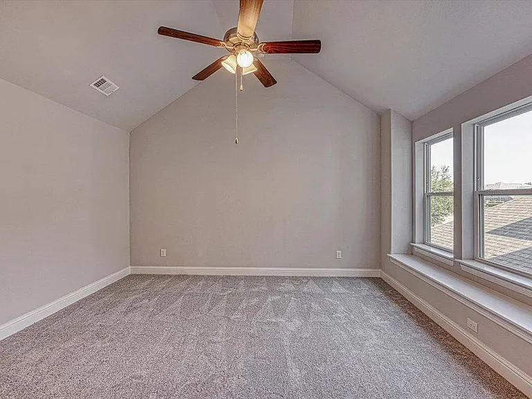 4932 McKinney Hollow Dr — Photo 37