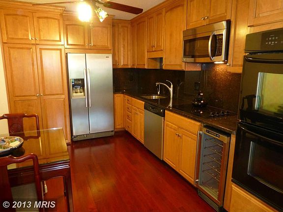 4th image of 5902 Mount Eagle Dr APT 418