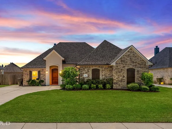 808 Durango Dr, Bossier City, LA 71111