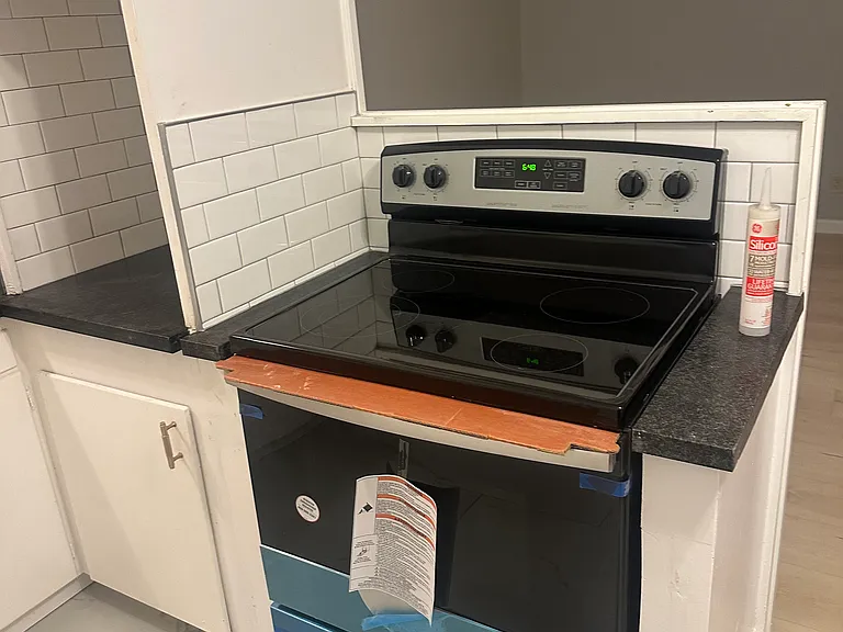 Brand new stove