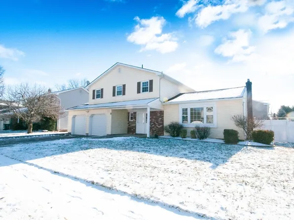 9 Van Buren Dr, Edison, NJ 08817