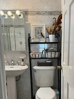 Rented by Corcoran | media 7
