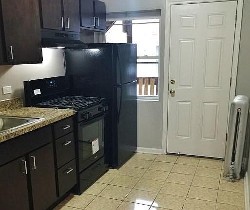 5th image of 1338 W Argyle St #48.5