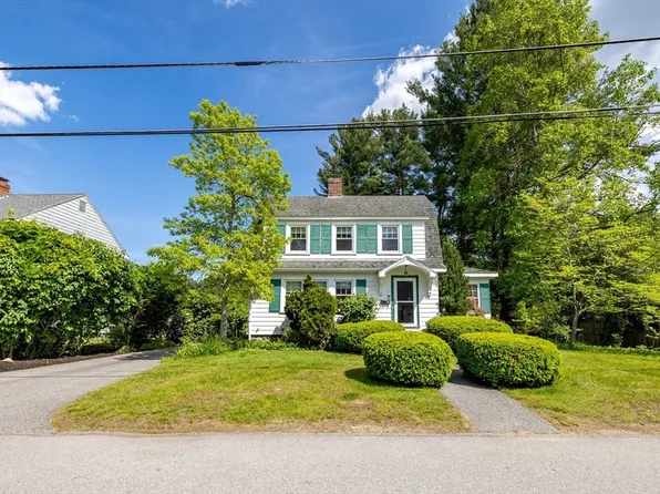 9 Parkman Rd, Reading, MA 01867