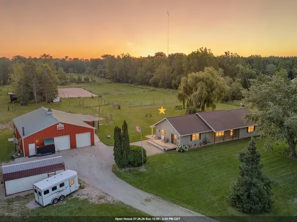 N4288 Green Valley Rd, Krakow, WI 54137