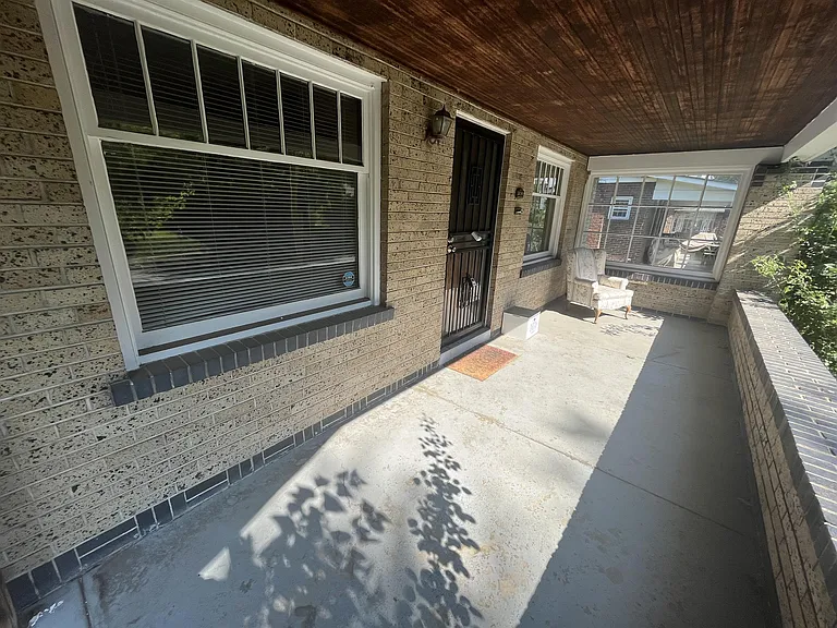 435 S Downing St — Photo 13